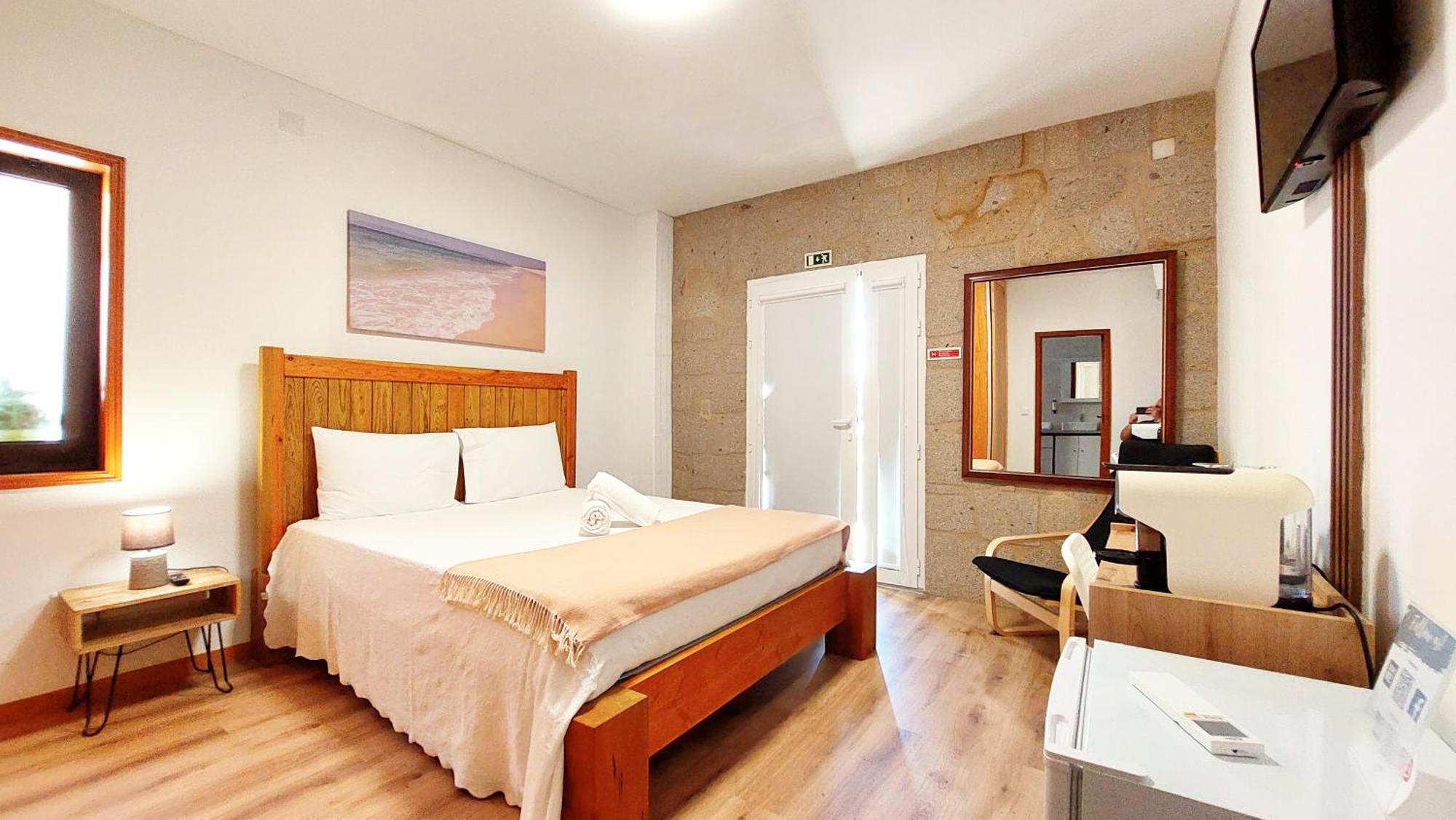 פונטה דה לימה Fernandes Guest House Bright Private Suite מראה חיצוני תמונה